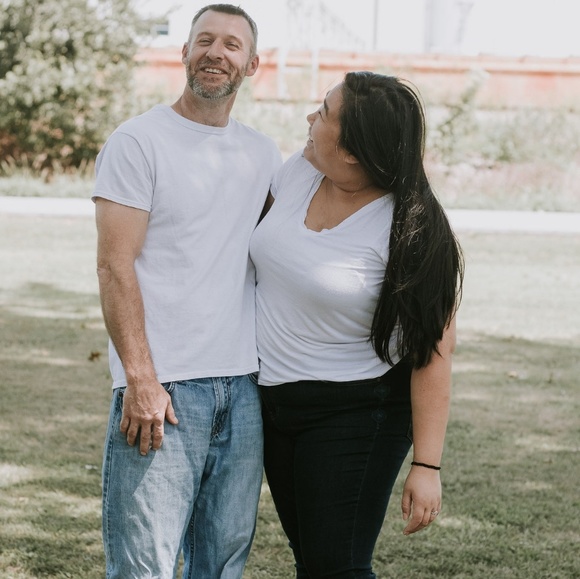 Meet your Posher, Lisa - Picture 2 of 3